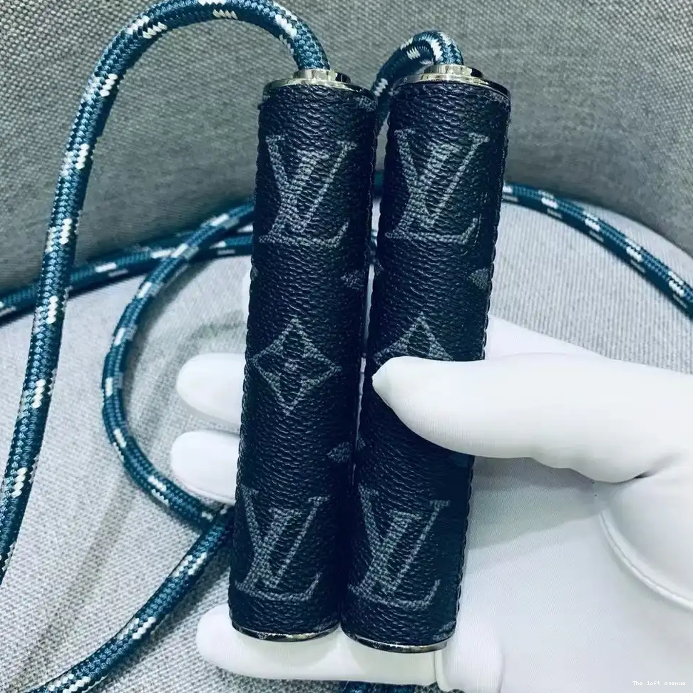 CUSTOM SKIPPING LV ROPE 0707